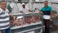 Comerciantes de carnes recebem visita de secretário e vão se reunir com promotora