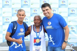 Corrida Cidade de Serrinha atrai grande número de participantes