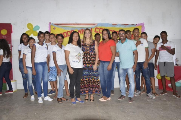 Prefeitura de Serrinha: Programa Saúde na Escola leva conhecimento a estudantes