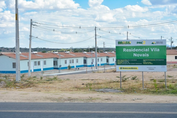 Entrega das chaves do Residencial Vila Novais em Serrinha