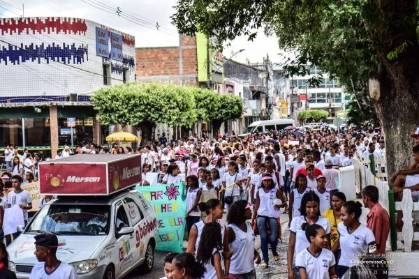 Prefeitura Municipal de Serrinha realiza mobilização pelo fim da violência contra as mulheres